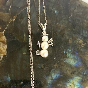 Sterling Silver 925 Dakota West Pearl Snowman Winter Pendant Necklace 18" Chain